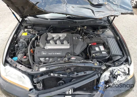 2002 Honda Accord 3.0 Ex from USA, damaged, VIN 1HGCG16532A078207